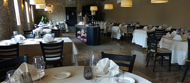 Angelats Hotel - A Signature Boutique Hotel & Restaurant リベス・デ・フレセル エクステリア 写真